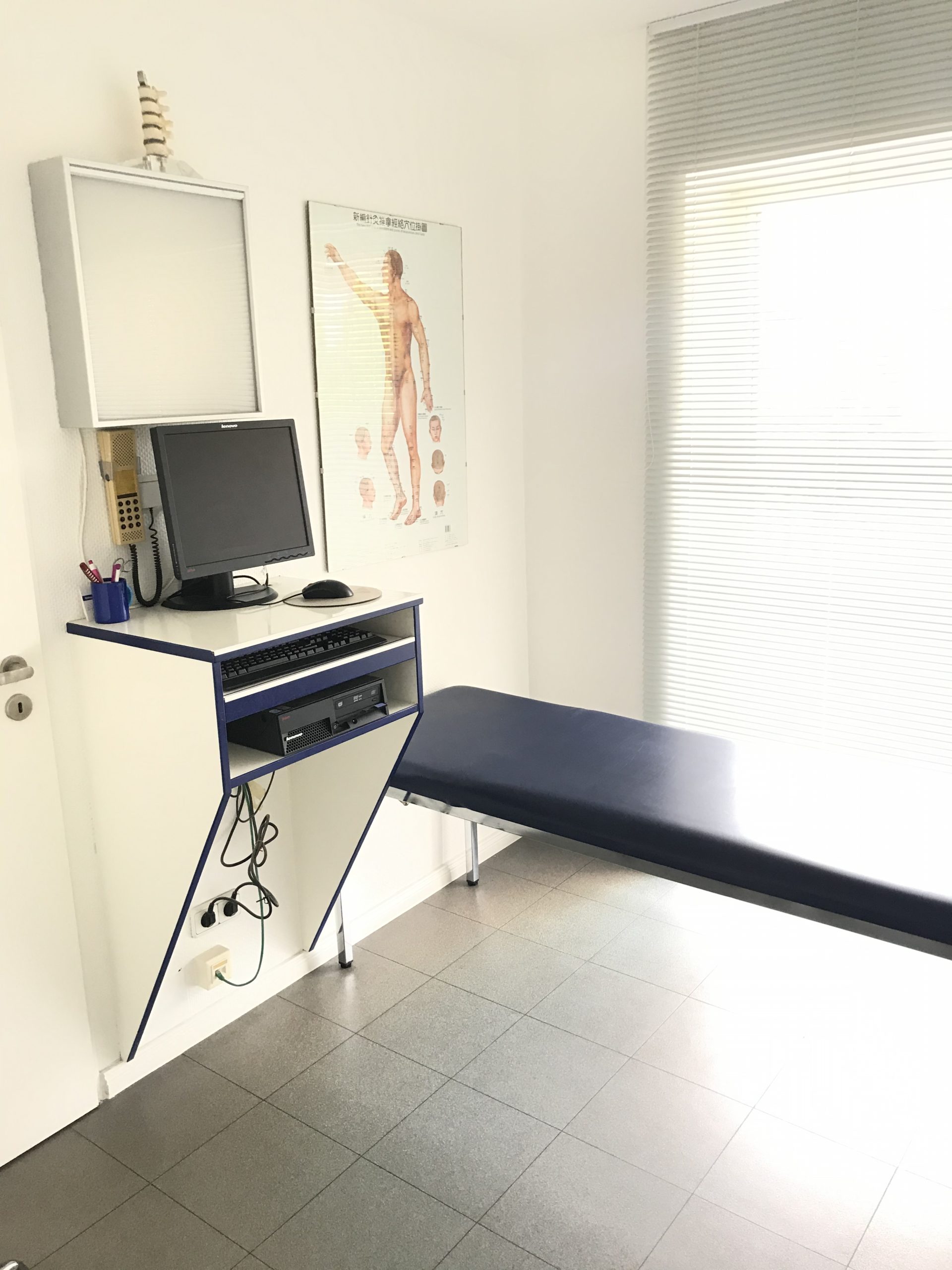 Bilder Von Orthopädie & Unfallchirurgie Neuss Süd Praxis - Orthopädische Privatpraxis Julia N. Scholz in Neuss Grimlinghausen